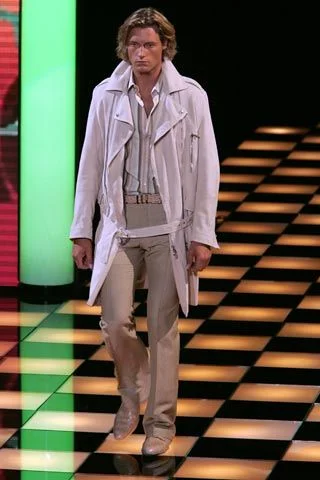 Look 27